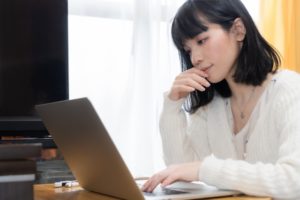 重複ページと内容が薄いページの対応